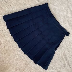 OG American apparel pleated tennis skirt!